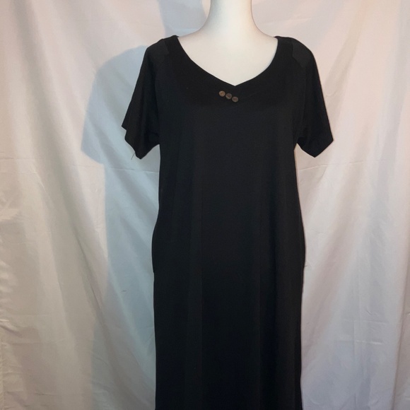 YOZLY Black Maxi T-Shirt Dress - Picture 2 of 6